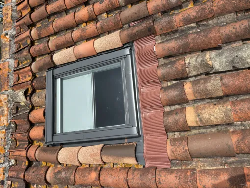 Pose de velux sur Barbezieux-Saint-Hilaire , Coutras, Mr Waren