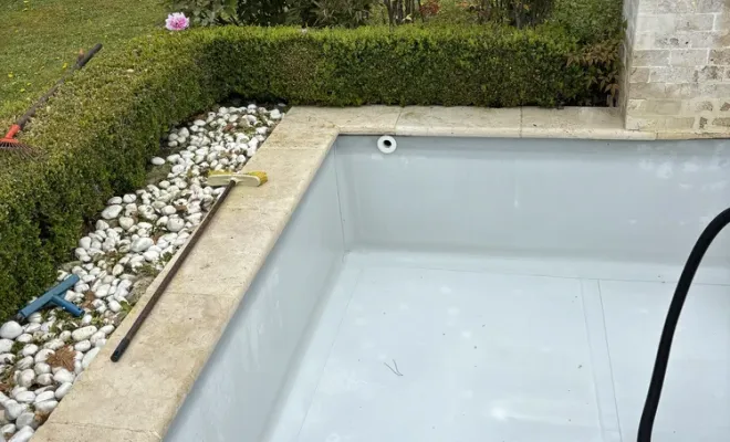 Nettoyage piscine liner, Coutras, Mr Waren